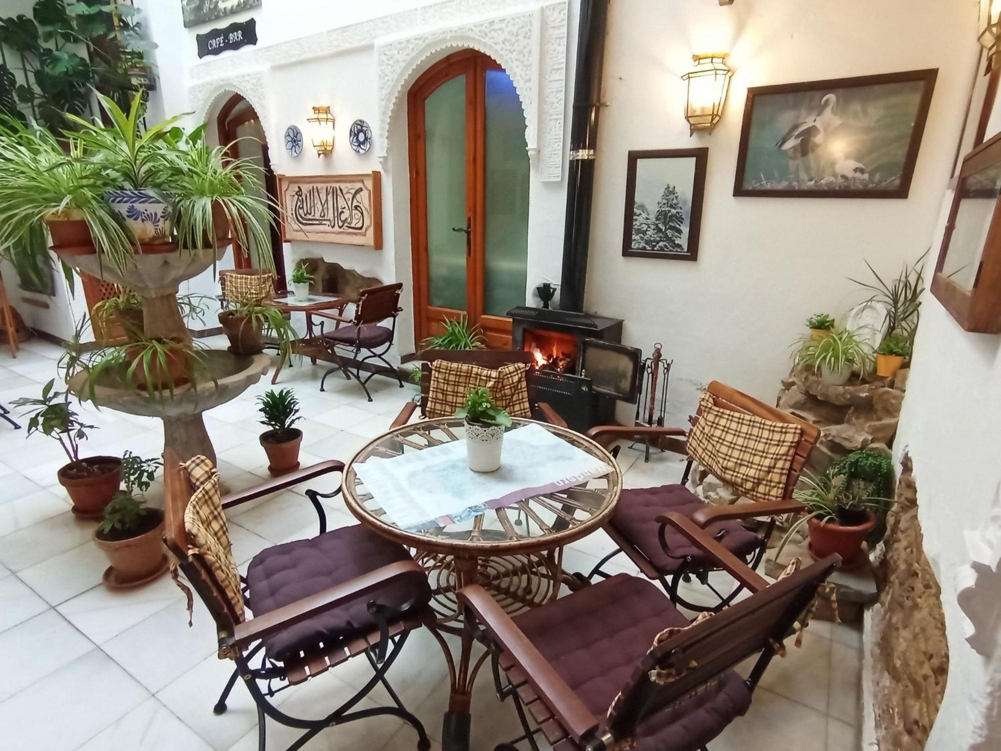 Hostal Rural Marques De Zahara Саара-де-ла-Сьєрра Екстер'єр фото