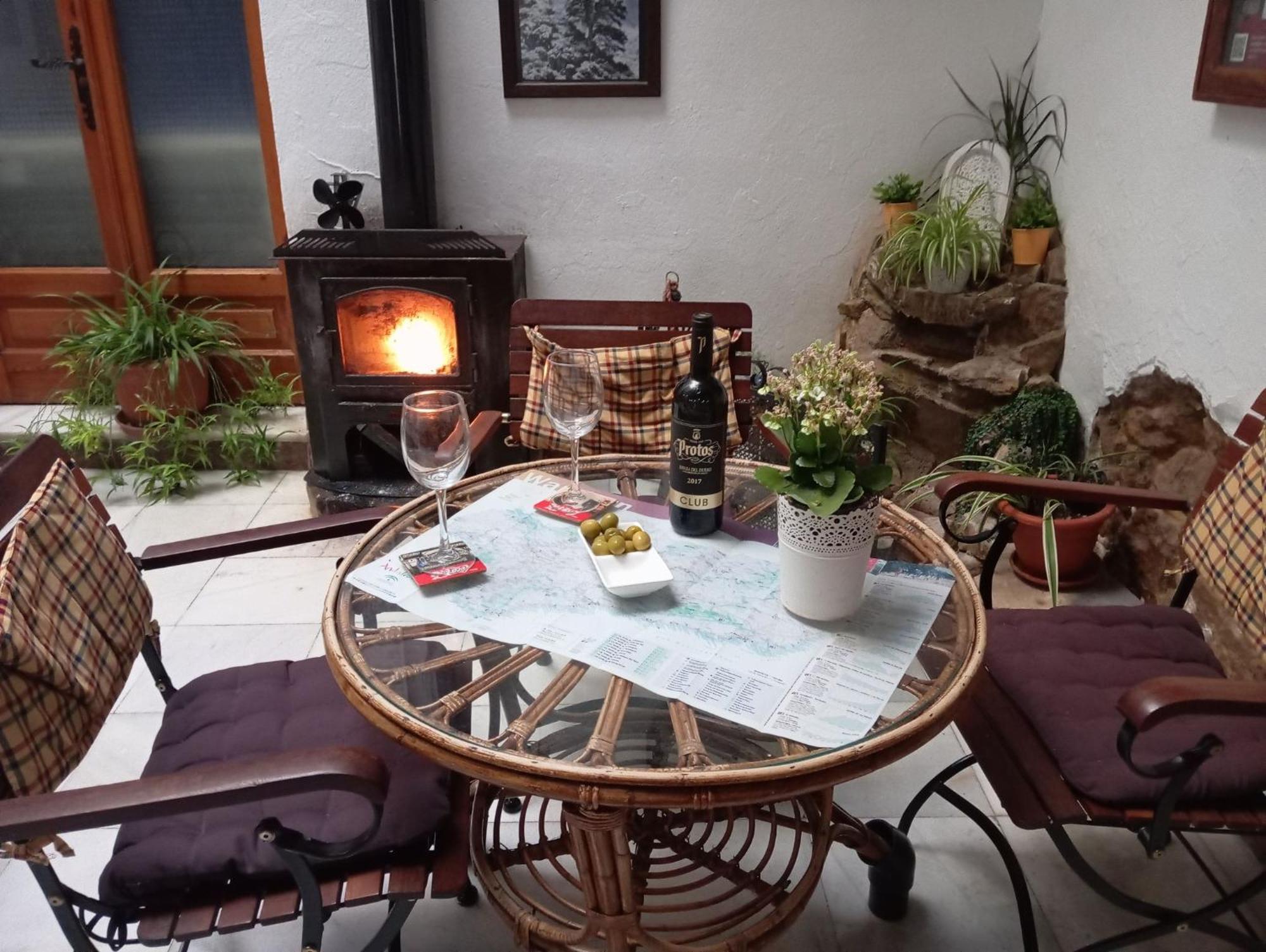 Hostal Rural Marques De Zahara Саара-де-ла-Сьєрра Екстер'єр фото